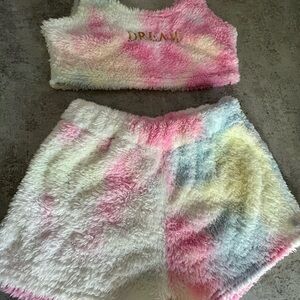 SHEIN Multicolor Fuzzy Pajama Set